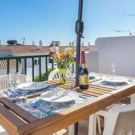 Casa Azure
